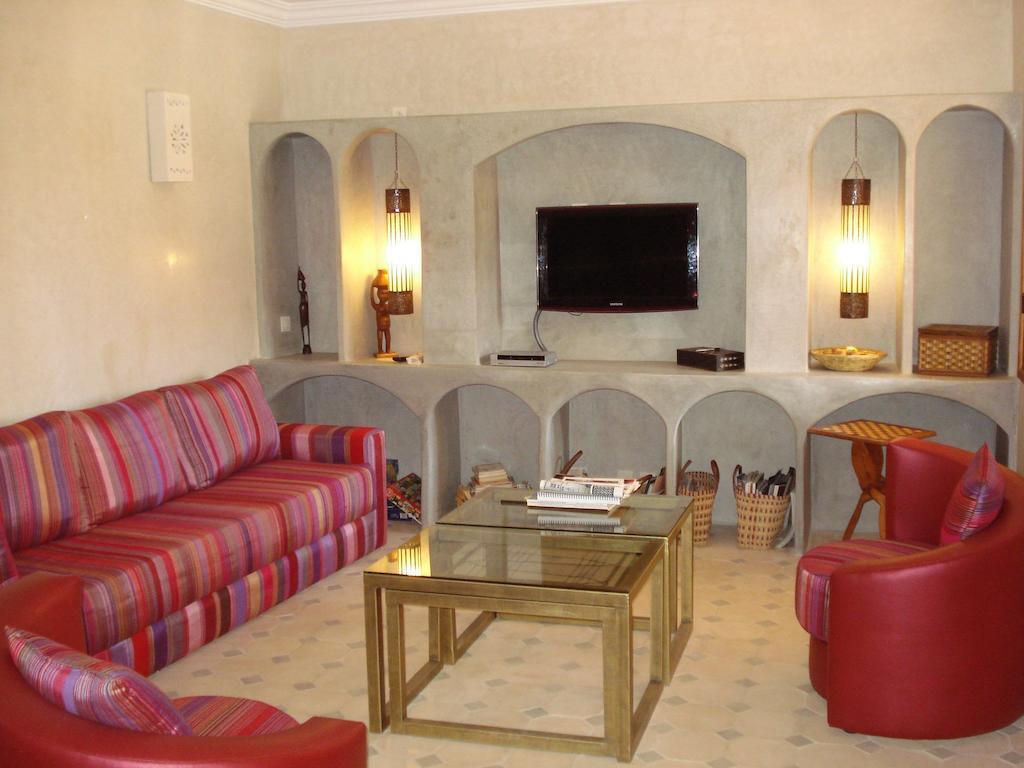Riad Janoub ทิซนิท ภายนอก รูปภาพ